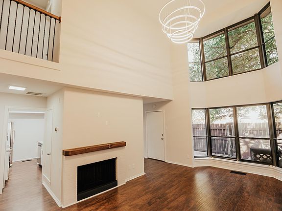 4th image of 4368 Westdale Ct