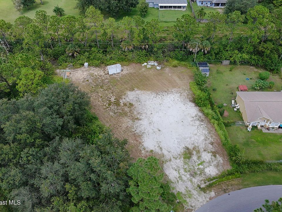 1st image of 895 Tedder Rd SE