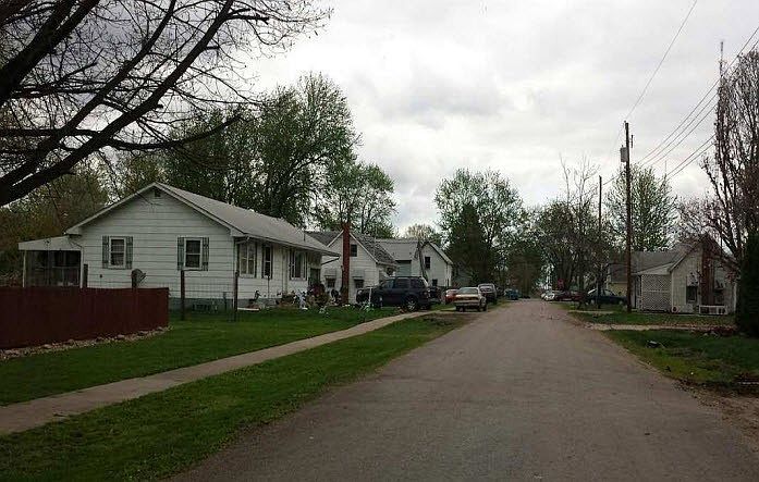 2nd image of 648 E Fulton St