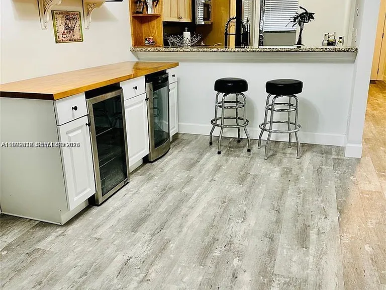 5201 SW 31st Ave #195 — Photo 3