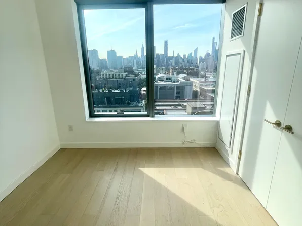 3 Court Square image 3 of 8