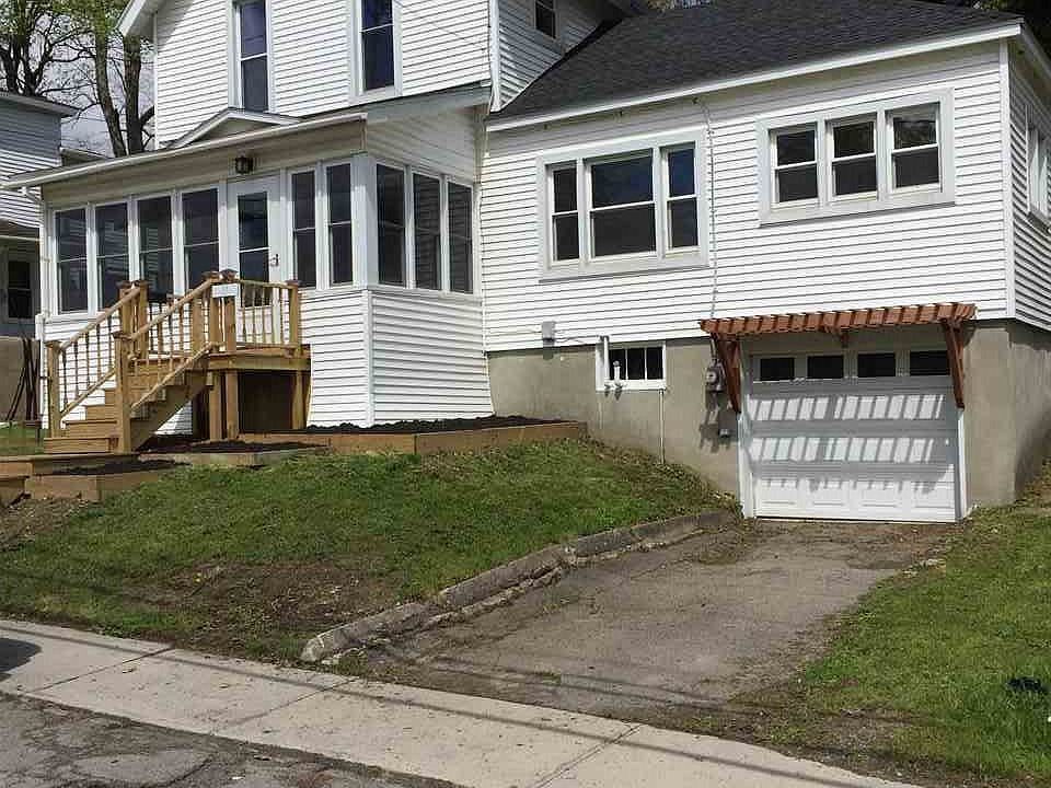1st image of 14 W Barney St