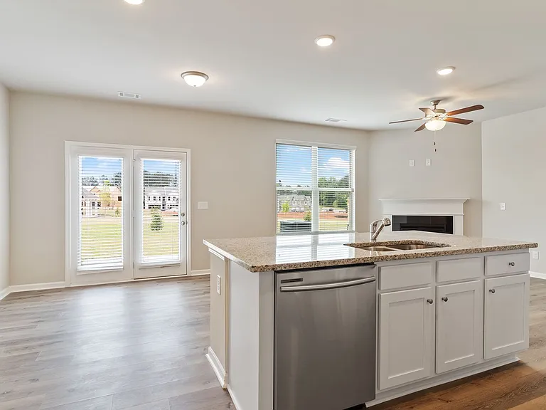 3785 Prospect Point Dr — Photo 8