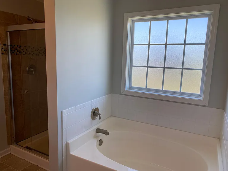 545 Foxfield Ct — Photo 12