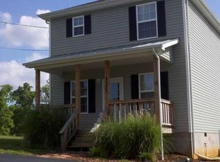 2107 Signal Dr, Johnson City, TN 37604