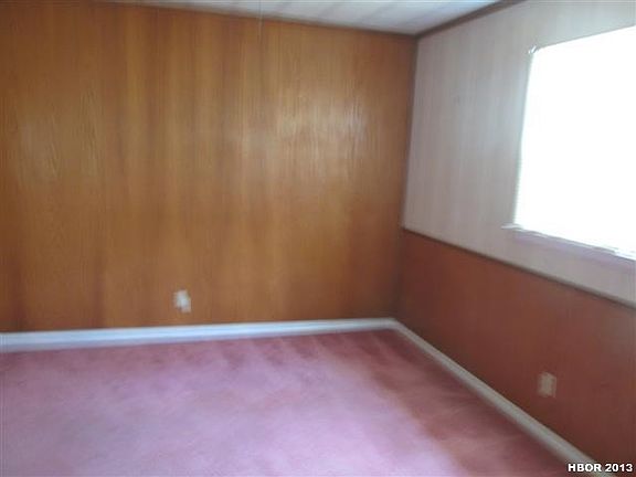 4th image of 120 E High St