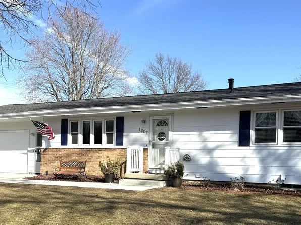 1207 N Mulberry St, Creston, IA 50801