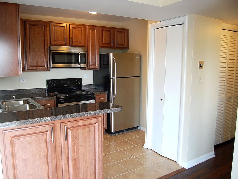 1st image of 10109 Old Orchard Ct APT 3D