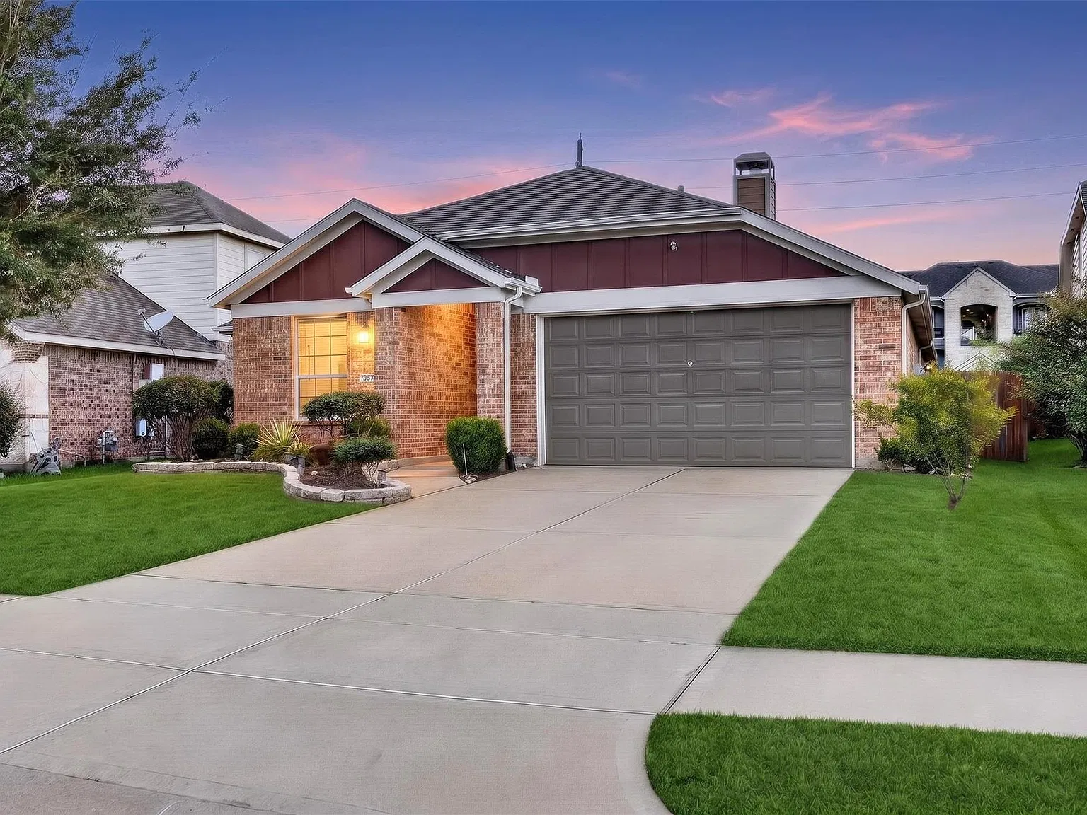 3 bed, 2.0 bath, 1631 sqft, $2,100 — Photo 4