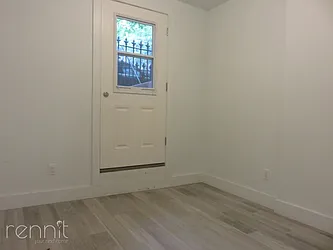 Rented by Rennit Inc.