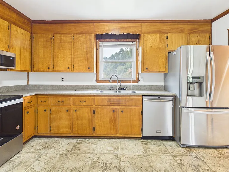11625 Reedy Branch Rd — Photo 12