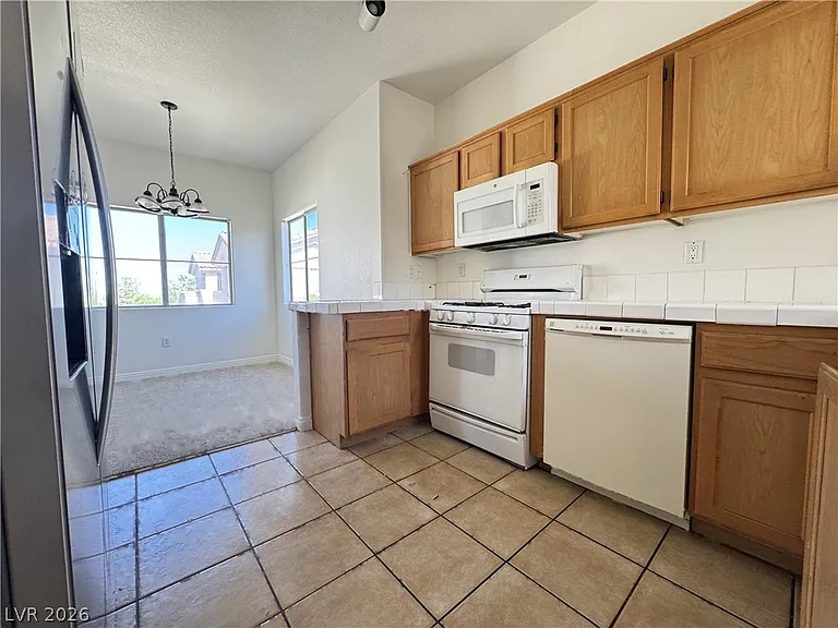 2120 Calville St #202 — Photo 5