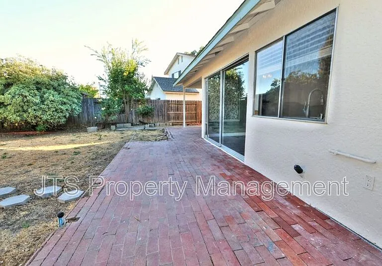 5748 Muldrow Rd — Photo 68
