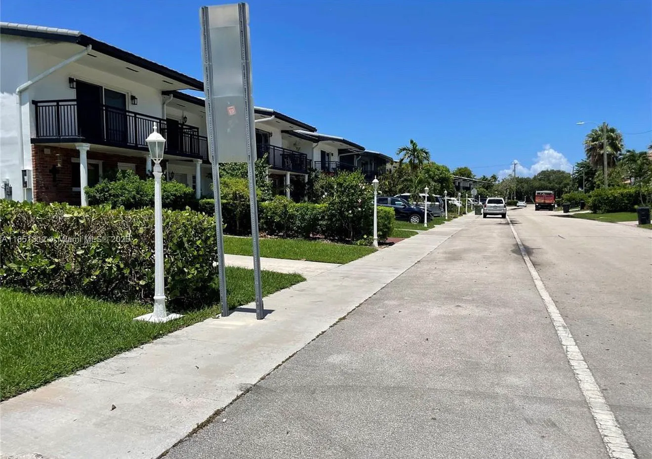 2 bed, 1548 sqft, $3,500 — Photo 3