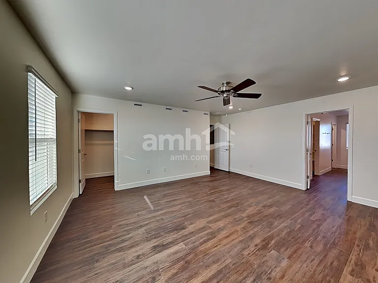 897 Heritage Blvd — Photo 12