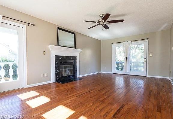 4th image of 4 N Leslie Ln