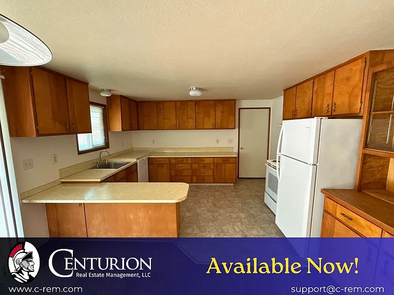 2435 City View St — Photo 1