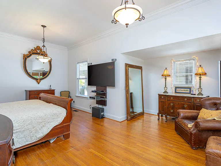 1308 Filmore St — Photo 24