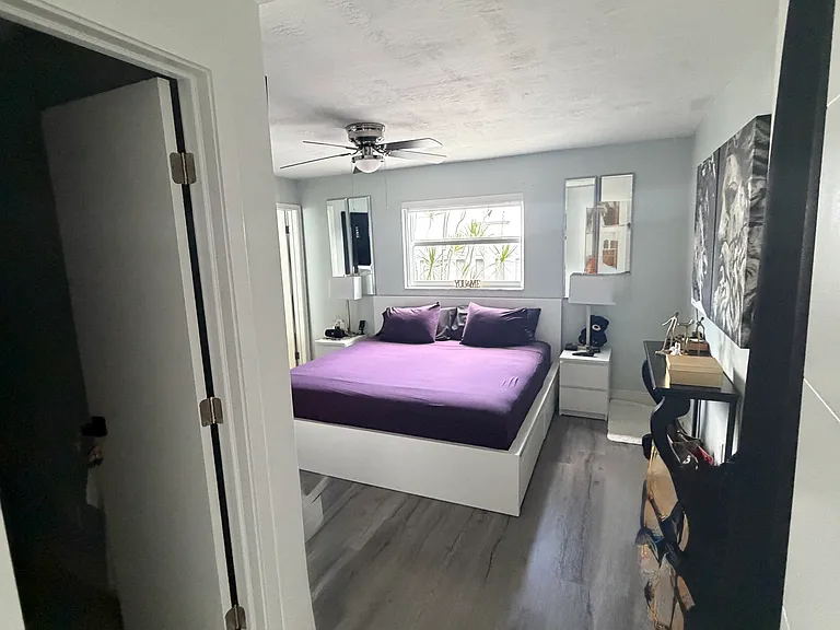 8085 NW 21st St — Photo 18