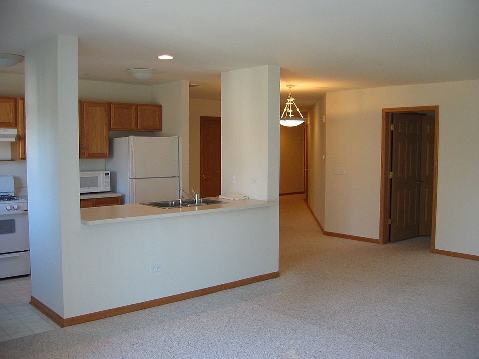 1st image of 100 N Bokelman St APT 322