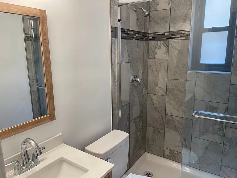 255 Shady Avenue — Photo 15