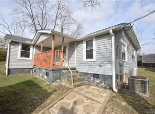 55 Cedar Hill Rd, Asheville, NC 28806