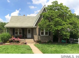 3722 Berkeley Ave, Alton, IL 62002