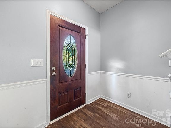 2nd image of 11029 Elven Dr