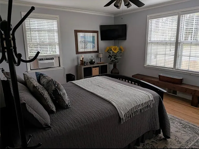220 Dixie Dr — Photo 15