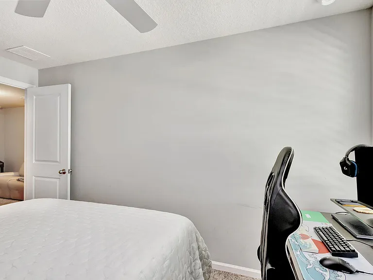 345 SE Angler Dr — Photo 23