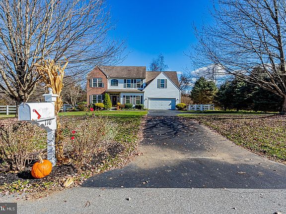 2nd image of 110 Cobblers Ln
