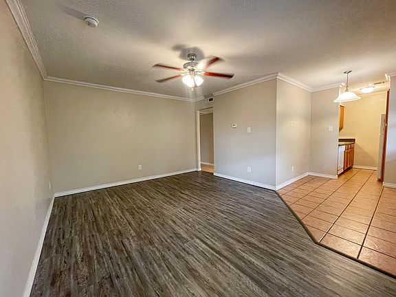 3rd image of 1433 NW 24th St #10821825