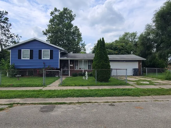 2215 Fountain St, Anderson, IN 46016