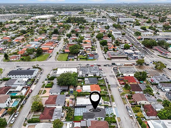 5th image of 6540 SW 25th St