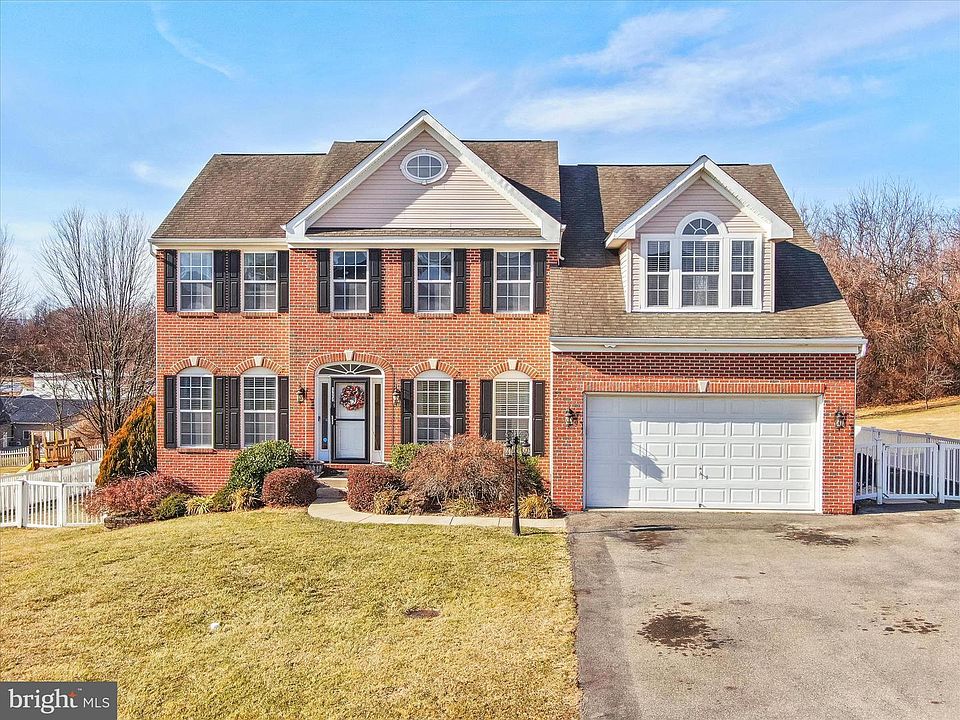 1st image of 8935 Harper Dr
