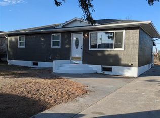 81 Michael St, Gering, NE 69341