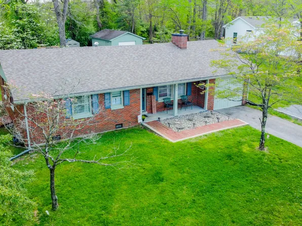 212 Williamsburg Dr, Danville, KY 40422