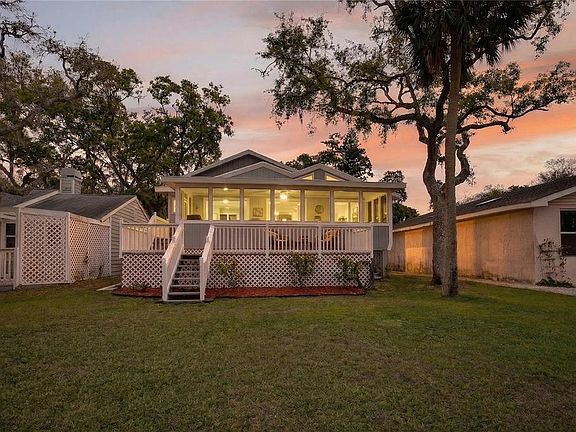 5th image of 5851 Rio Dr