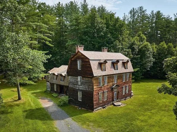 24 W Oxbow Rd, Charlemont, MA 01339