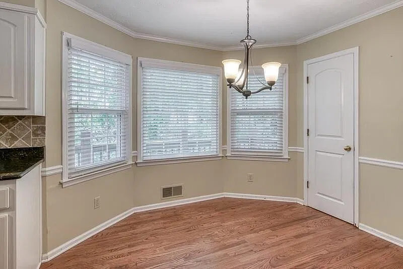 4 bed, 3.5 bath, 2654 sqft, $2,895 — Photo 4