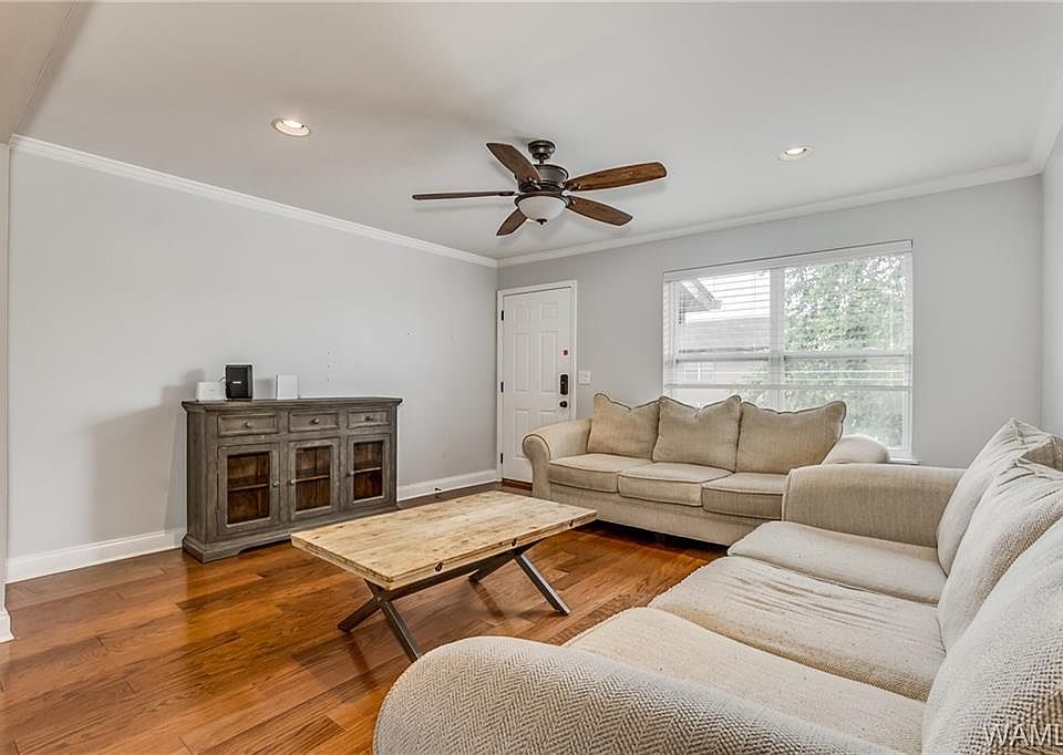 1st image of 210 15th St E APT 50
