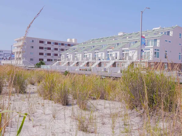 5208 Boardwalk, Ventnor City, NJ 08406