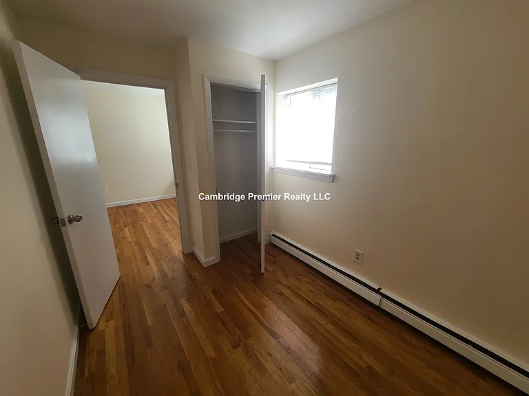 11 Pine St #3 — Photo 10