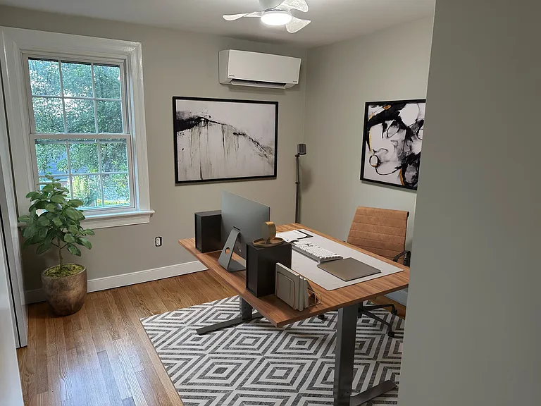 1040 Locust Ave #B — Photo 12