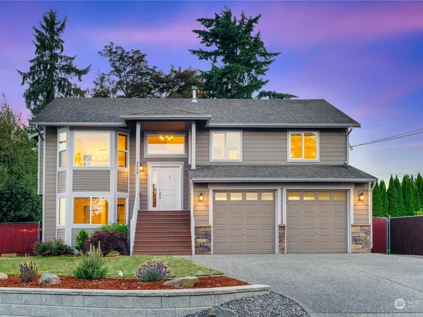 8024 Spokane Drive, Everett, WA 98203