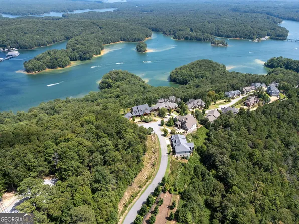 104 Somerset Ln, Cartersville, GA 30121