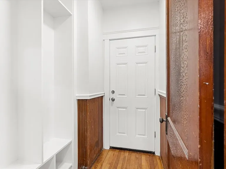 183 Vernon St #3 — Photo 35