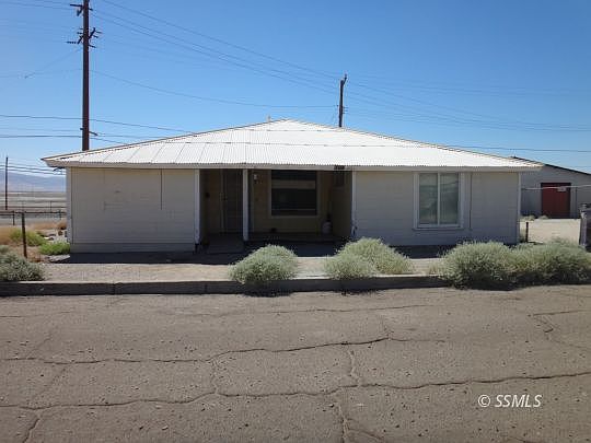 1st image of 83023 Panamint Ave