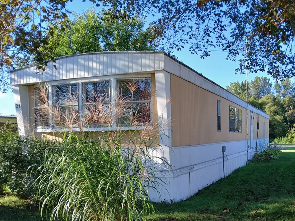 8836 Stevensville Baroda Rd #21, Baroda, MI 49101