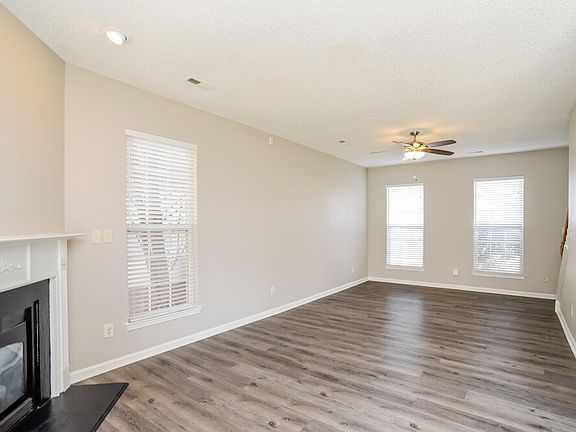 5th image of 10033 Brawley Ln
